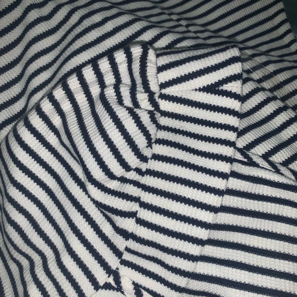 Maggy London long sleeve ribbed black and white stripped midi dress - Picture 7 of 8